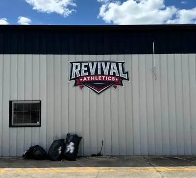 Exterior Signage Photo